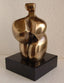 Bronzskulptur – Carlos Castanedo „Desomo“ – 22×12×12 cm