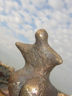 Bronzskulptur – Rolf Neubert „Sconosciuto“ – 18×10×9 cm (Edition 10)