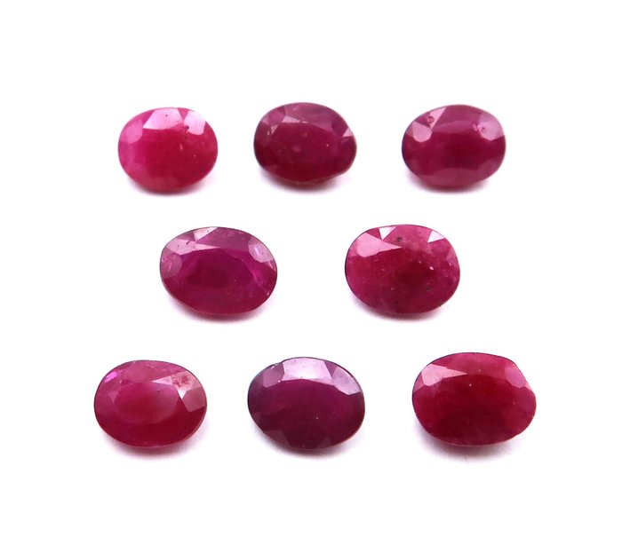 8 Stück Rote Rubine – 10,75 ct Hauptbild