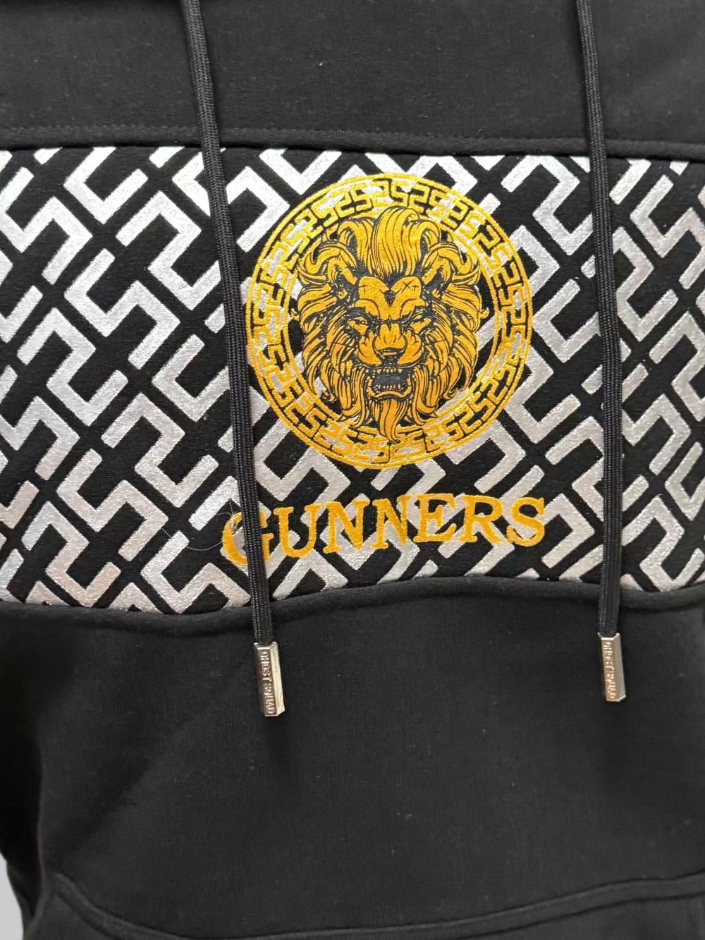 Herren Sweatshirt Gunners mit Kapuze