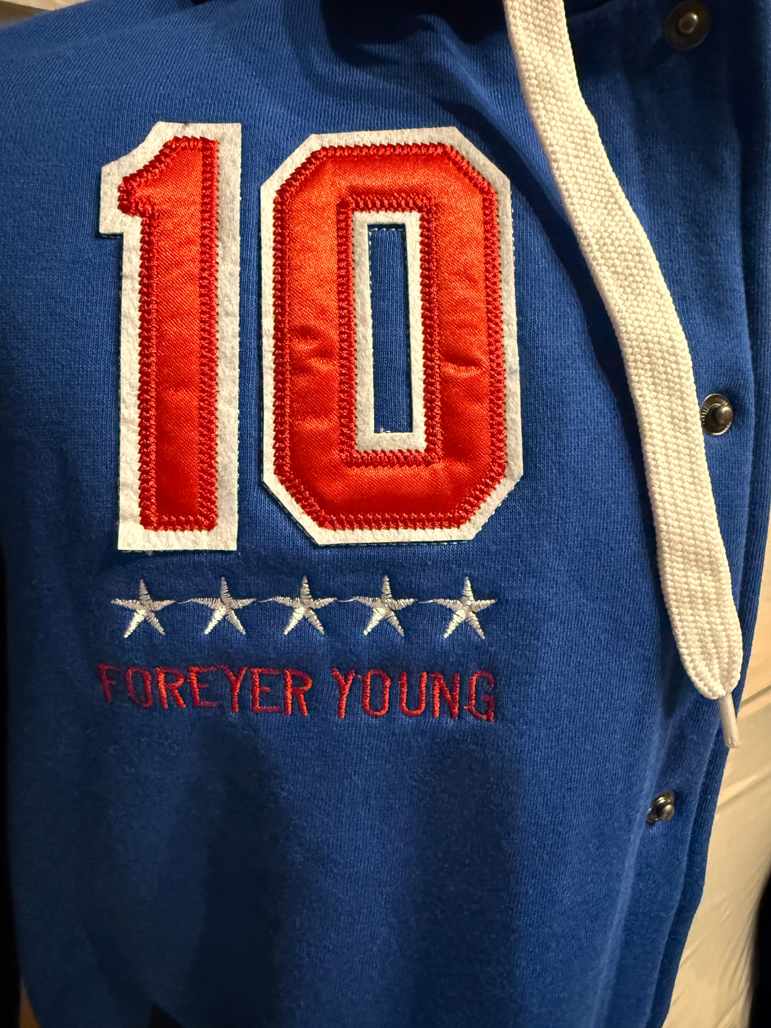 Herren Sweatshirt mit Kapuze (Varsity Style)