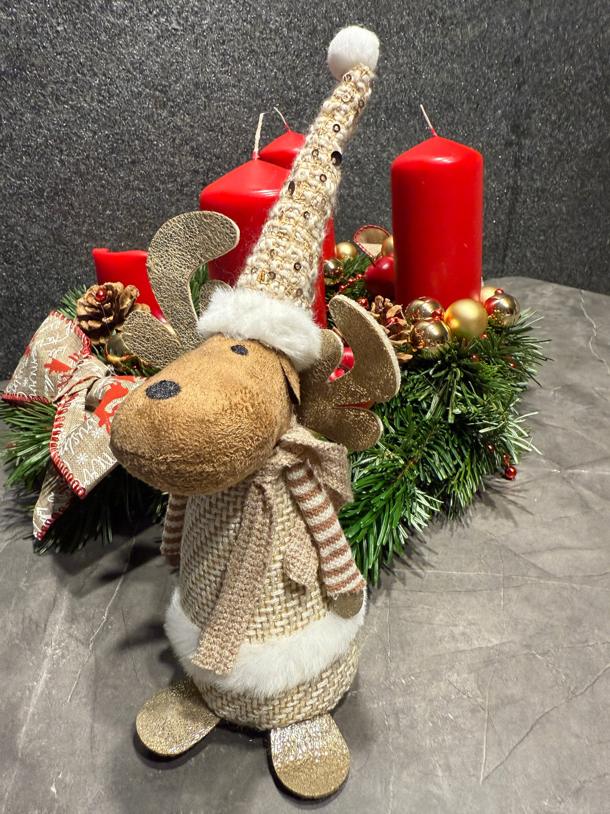 Deko-Rentier in Weiß & Gold – 24 cm Zweitbild