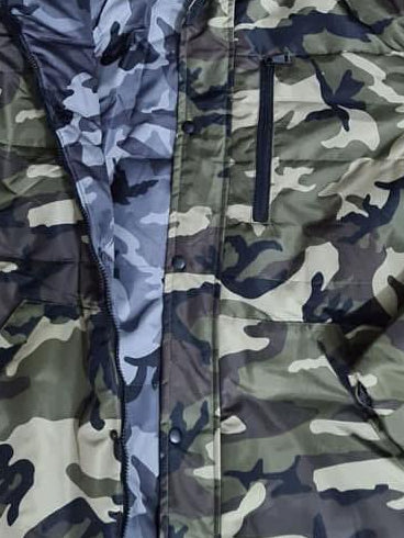 Herren Winterjacke – Beidseitig tragbar (Camo Edition)