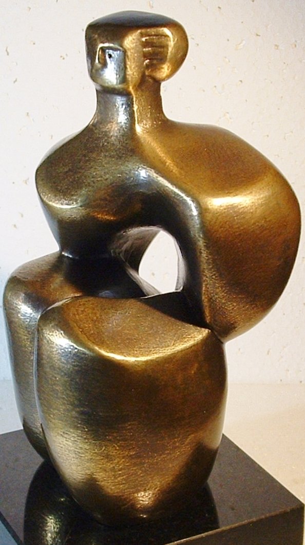 Bronzskulptur – Carlos Castanedo „Desomo“ – 22×12×12 cm