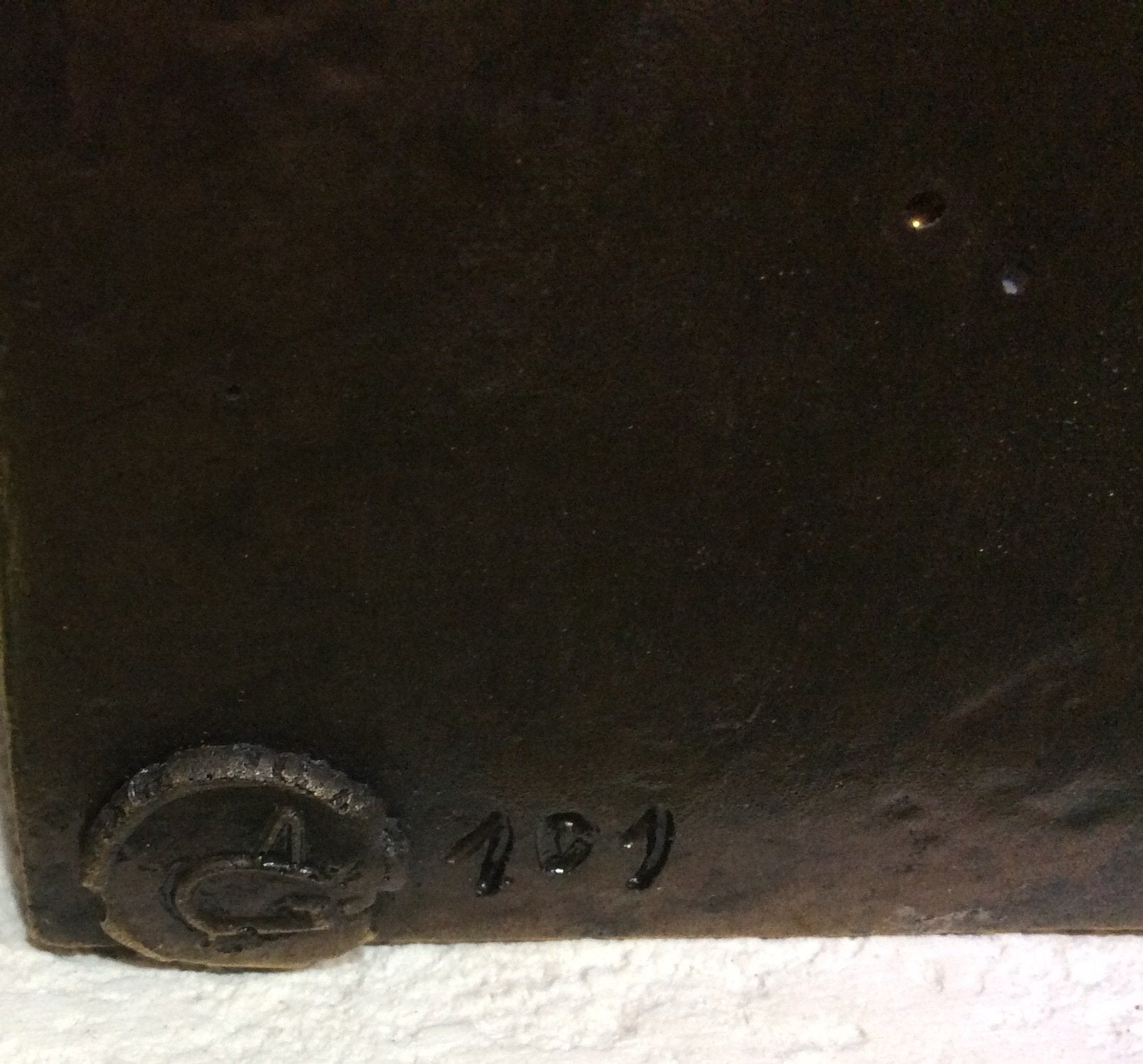 Bronzskulptur – Andrés Gómez „Manos rotas“ – 30×20×15 cm