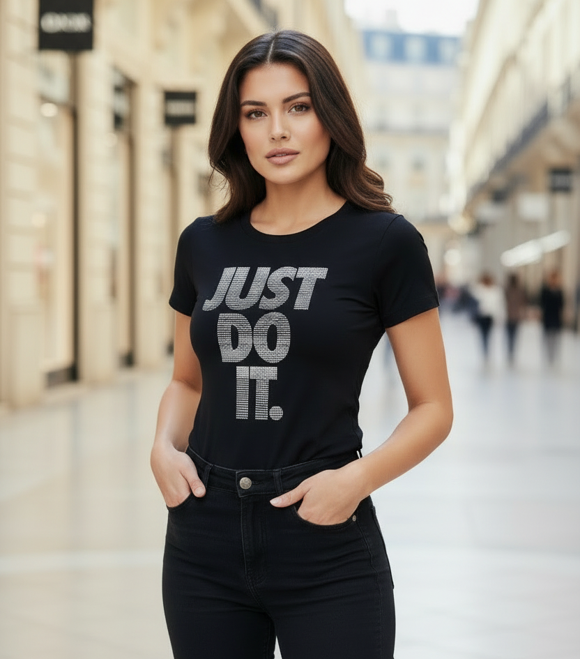 Damen T-Shirt NIKE „Just Do It.“ – Schwarz mit Statement-Print Hauptbild