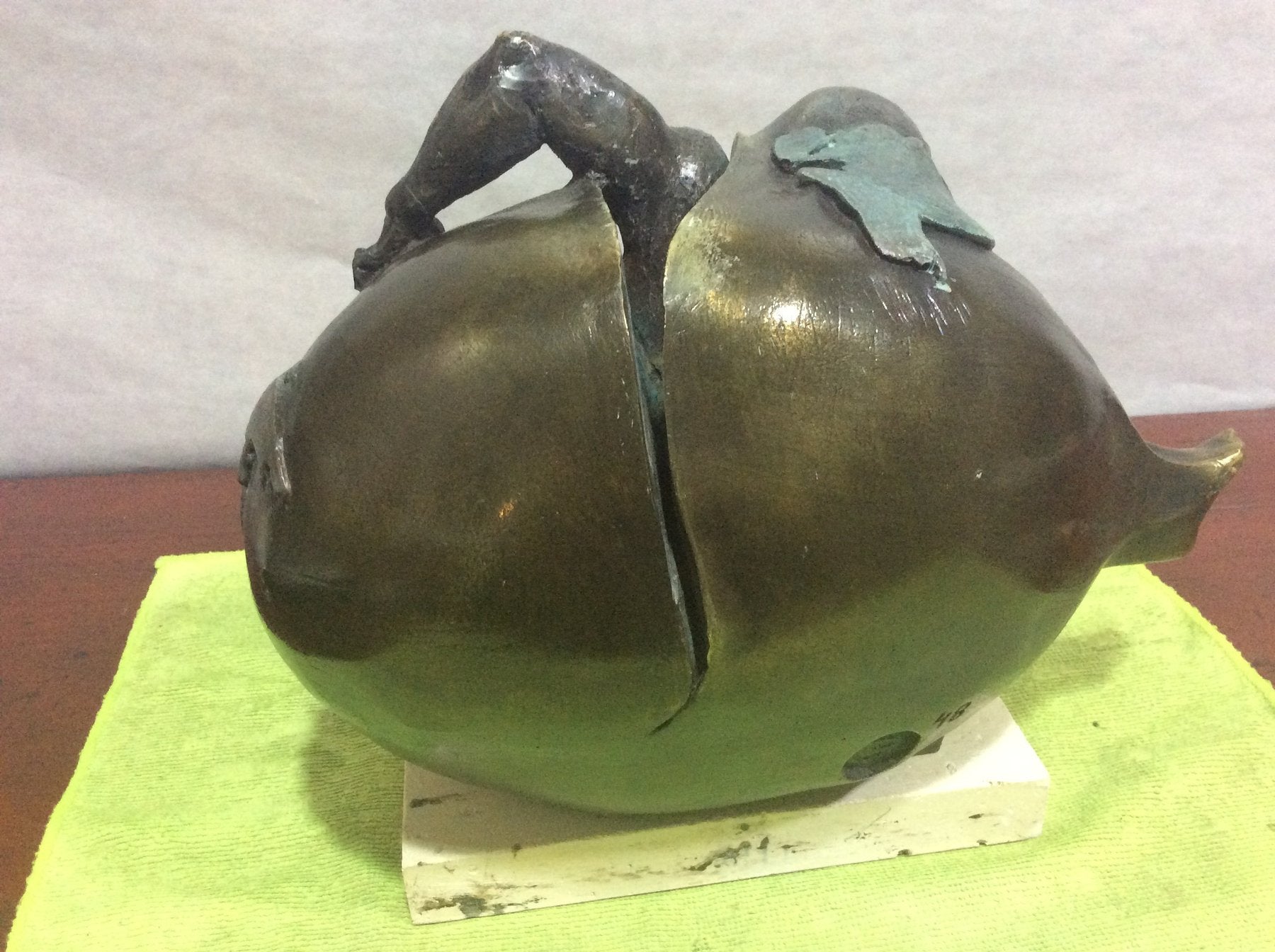 Bronzskulptur – Andrés Gómez „Origenes“ – 30×22×12 cm